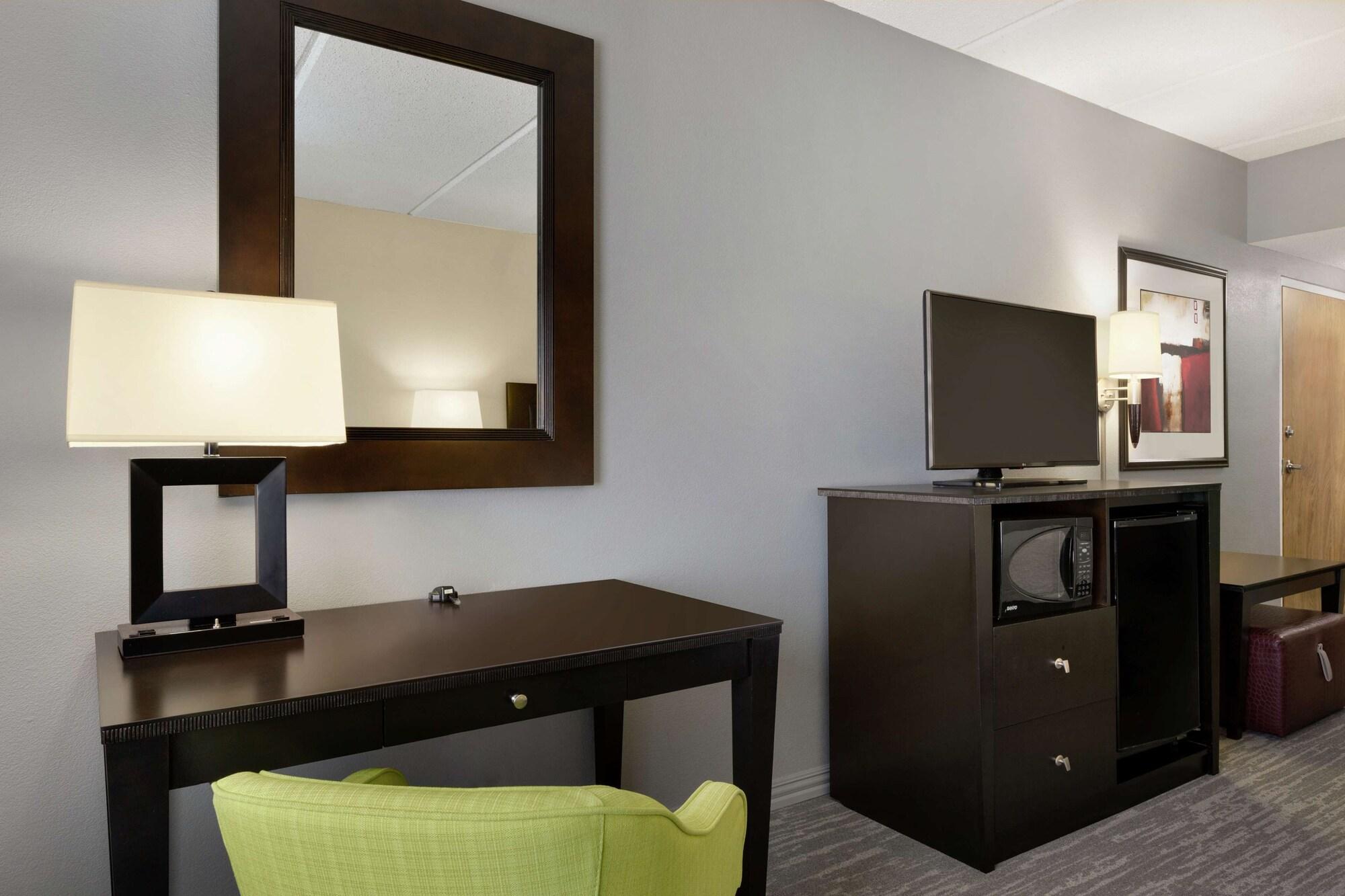 Hampton And Houston Clear Nasa Hotel 3*